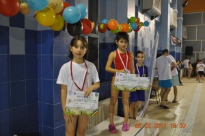 Bratosin Alexia, locul 1 si Boicenco Luana, locul 2 la 50m apate